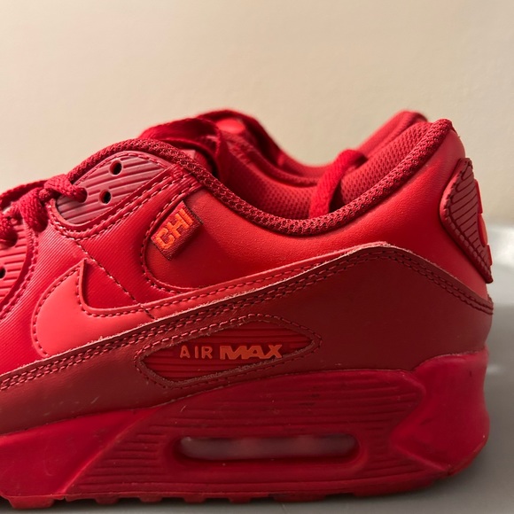 Red Nike Air Max 90 Men's Shoe	
Size M 8 / W 9.5 - Picture 6 of 6